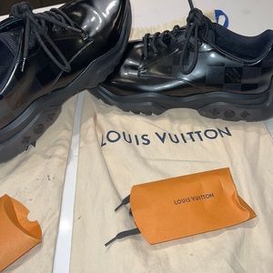 1A9ABG

LOUIS VUITTON MILLENIUM SNEAKER
